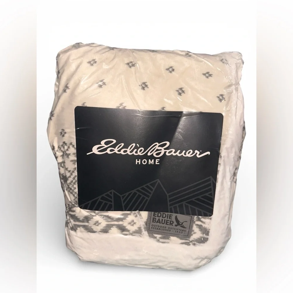 EDDIE BAUER Fair Isle Peak Ultra SP/Sherpa‎ Throw Cream and Gray Ultra Soft NEW